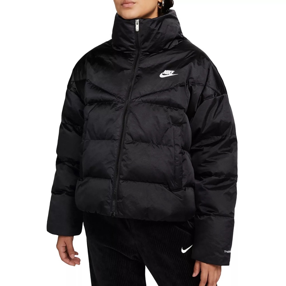 NWT Nike Black Puffer Jacket | Women’s Size L